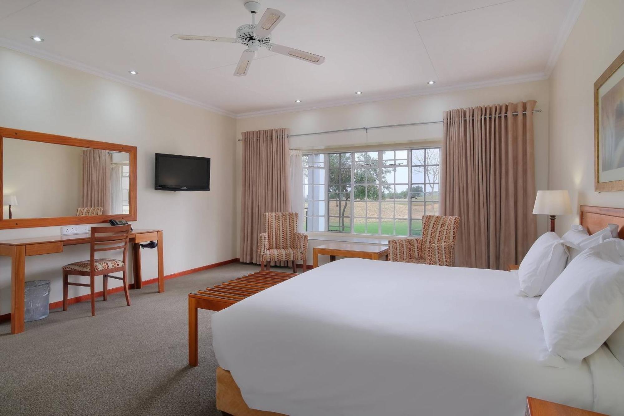 Protea Hotel By Marriott Polokwane Ranch Resort Εξωτερικό φωτογραφία
